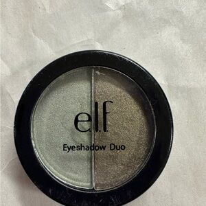 NEW e.l.f. Eyeshadow Duo — Green and Olive, #5046-3